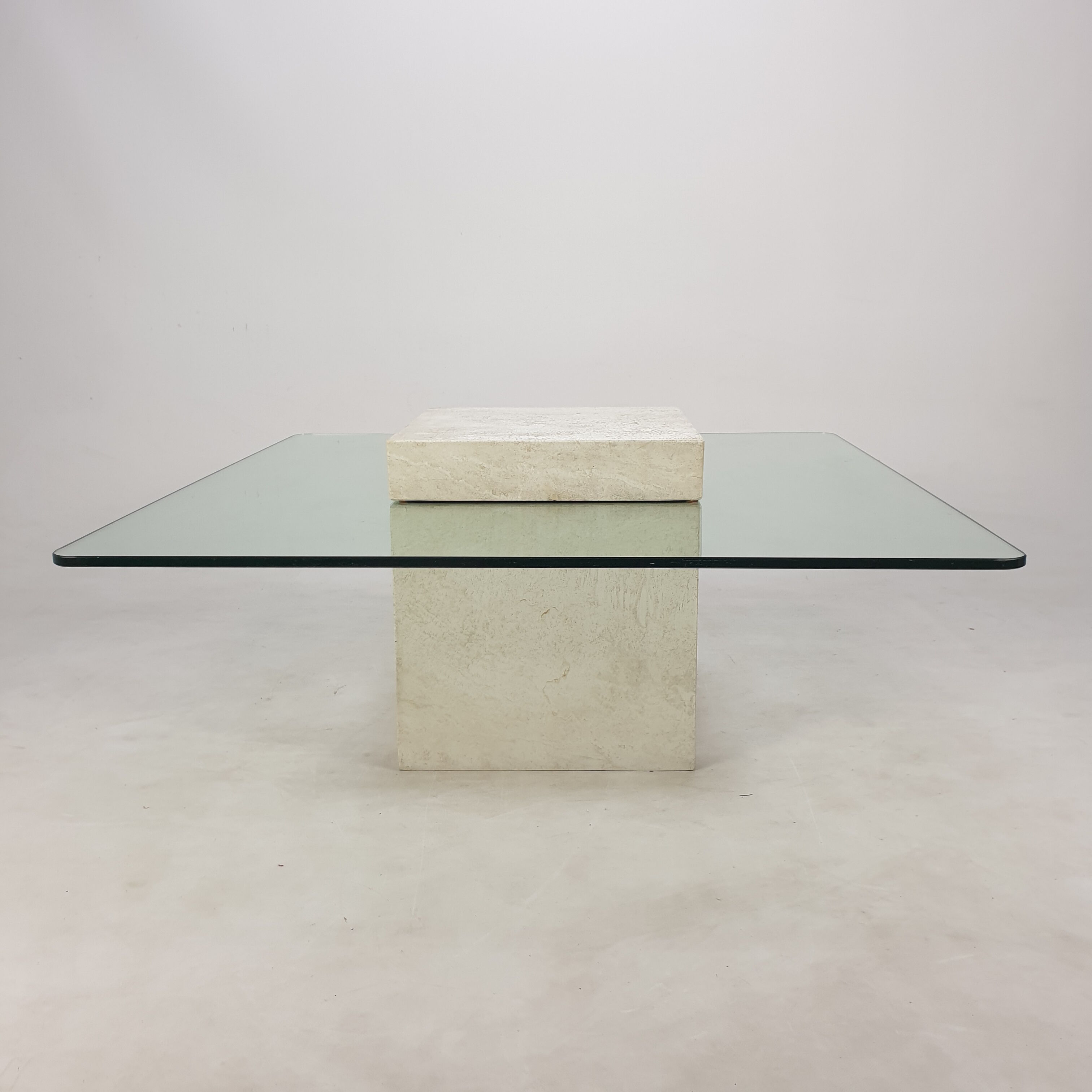Italian Travertine Coffee Table, 1980s