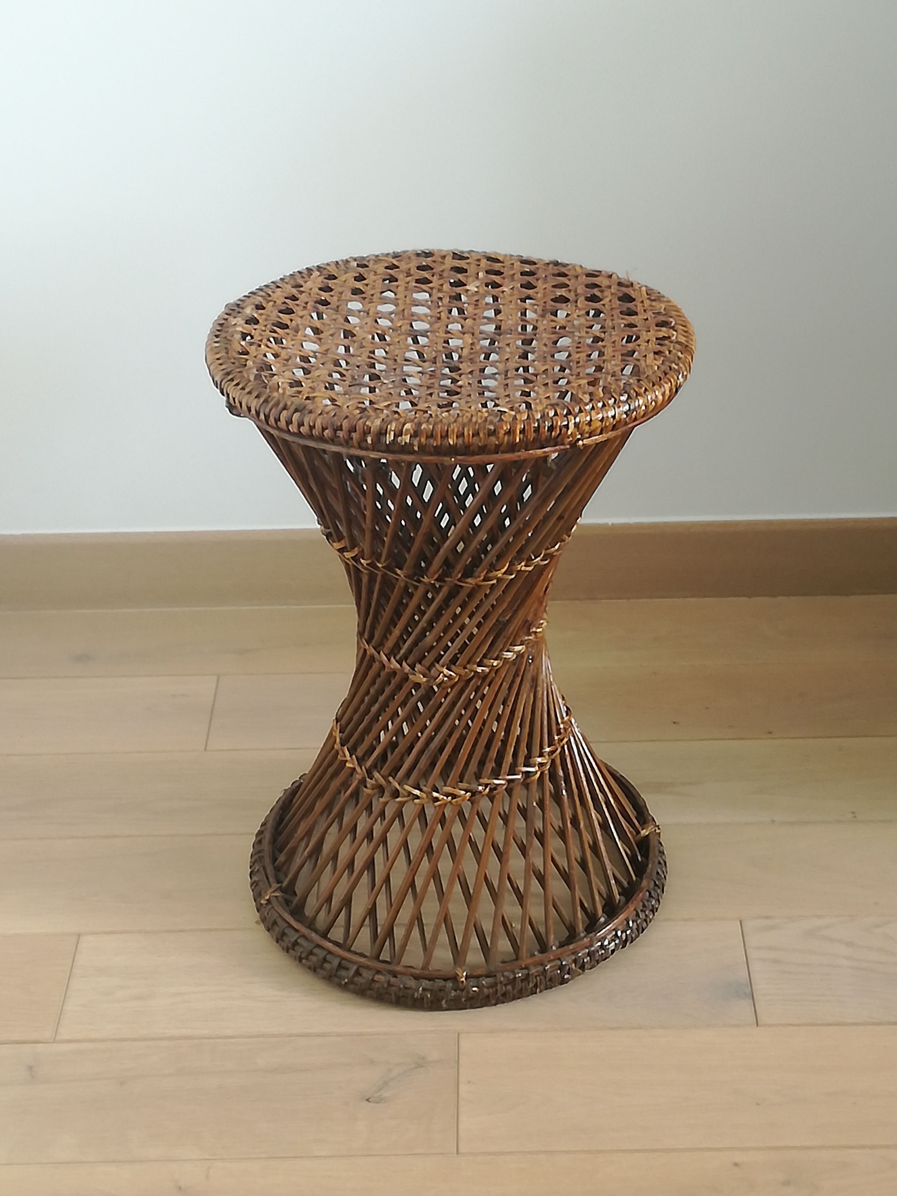 Diabolo model vintage rattan stool