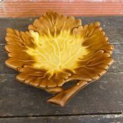 Old orfinox pocket video ceramic leaf shape vintage barbotine #