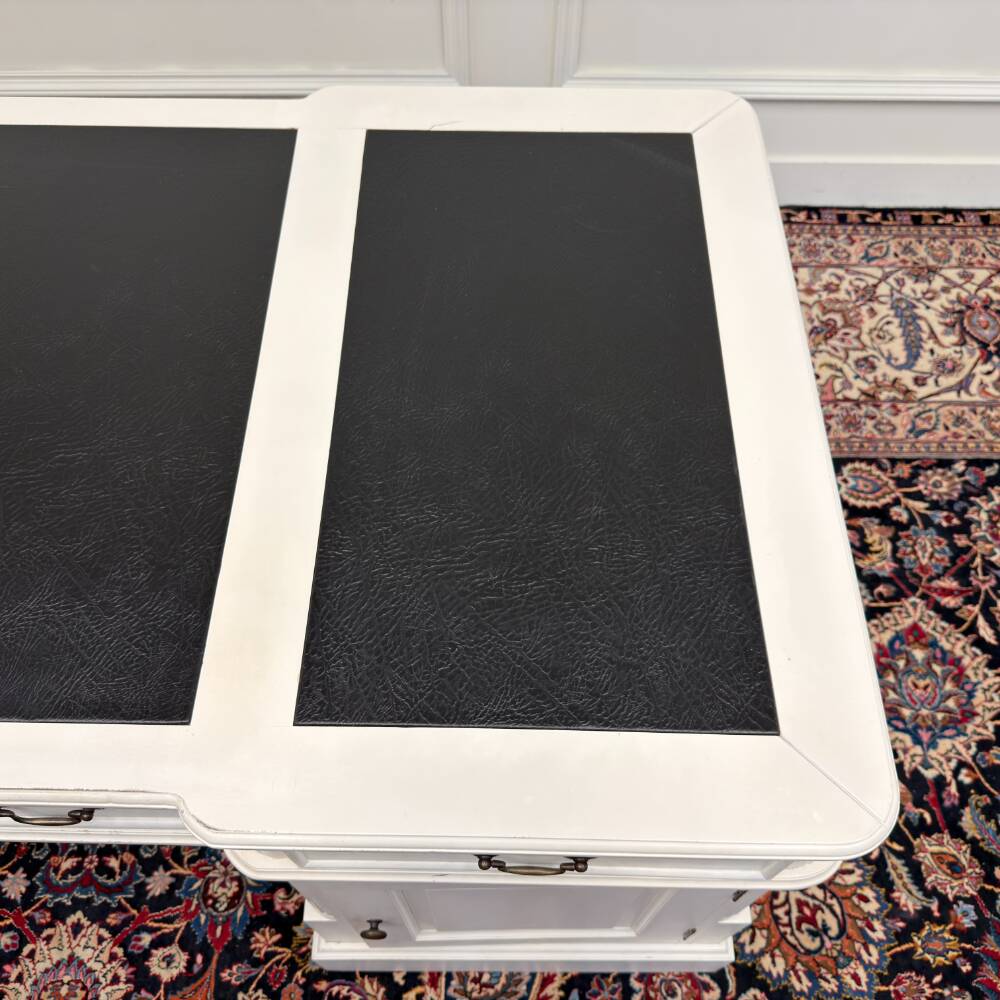 Classic English White Desk Set with Desk Chair