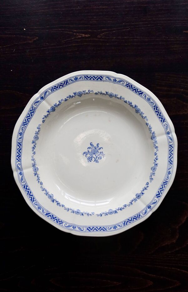Plat de service rond et creux faïence Gien – Modèle “Royal”