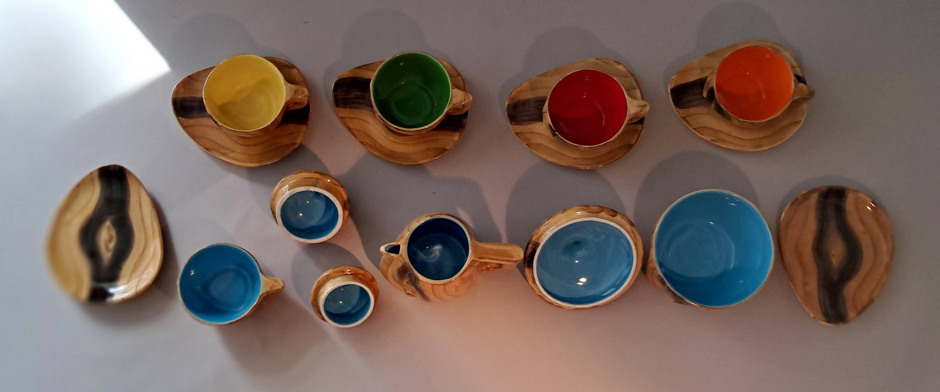 13-piece coffee service in faux wood Granjean Vallauris 1960.