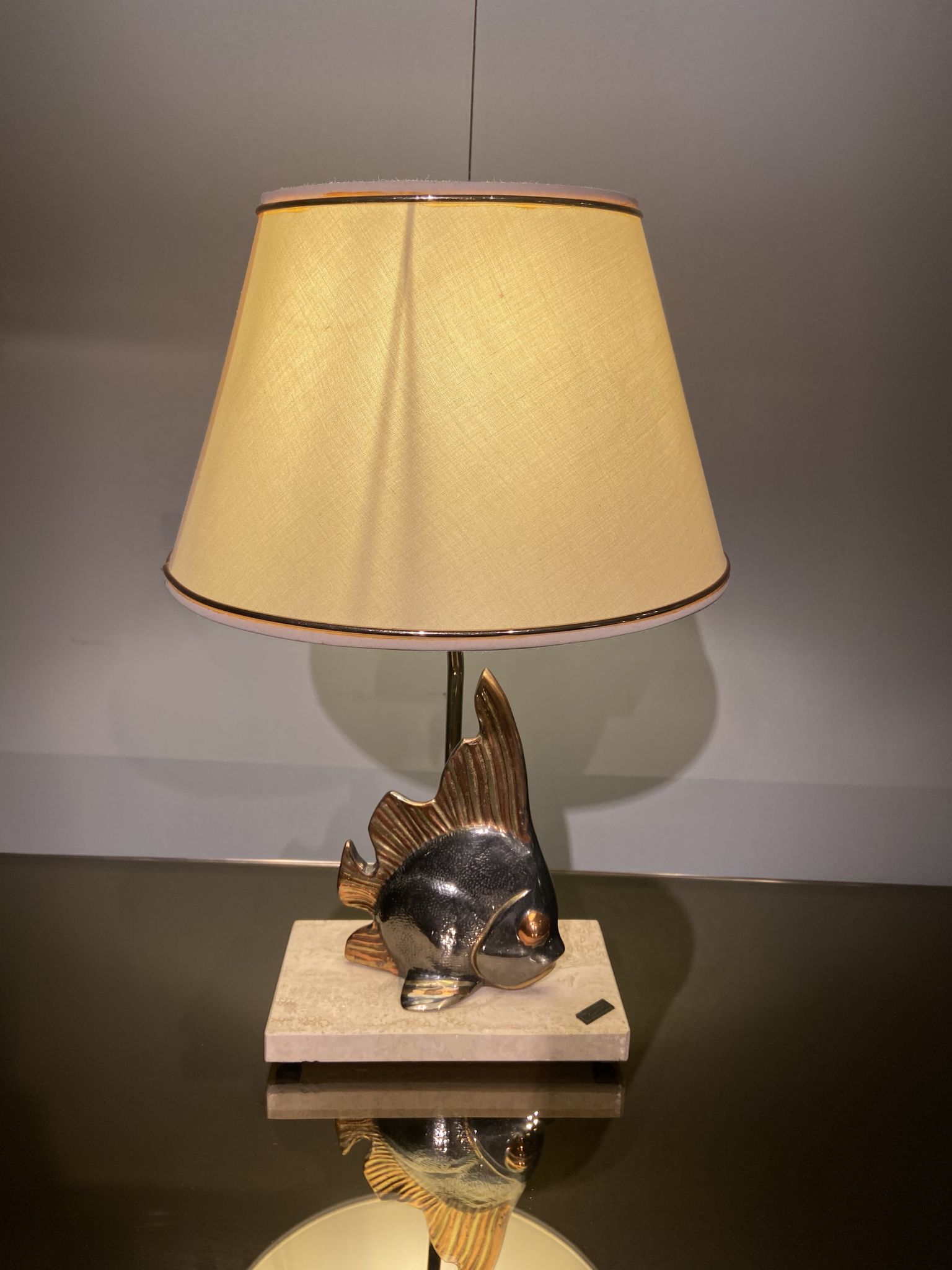 Vintage fish lamp in gold and copper metal