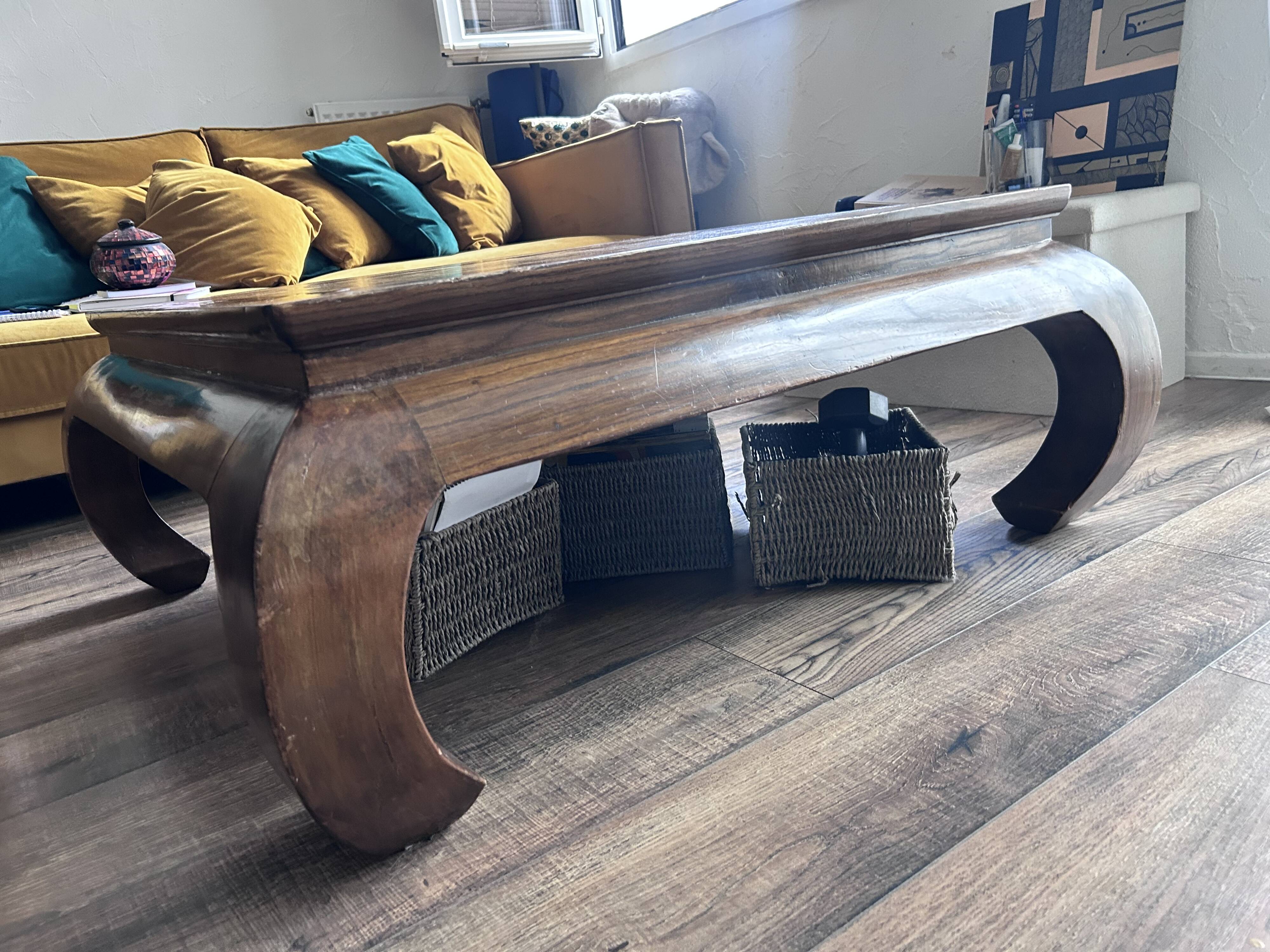Chinese coffee table in genuine solid rosewood — Ming style