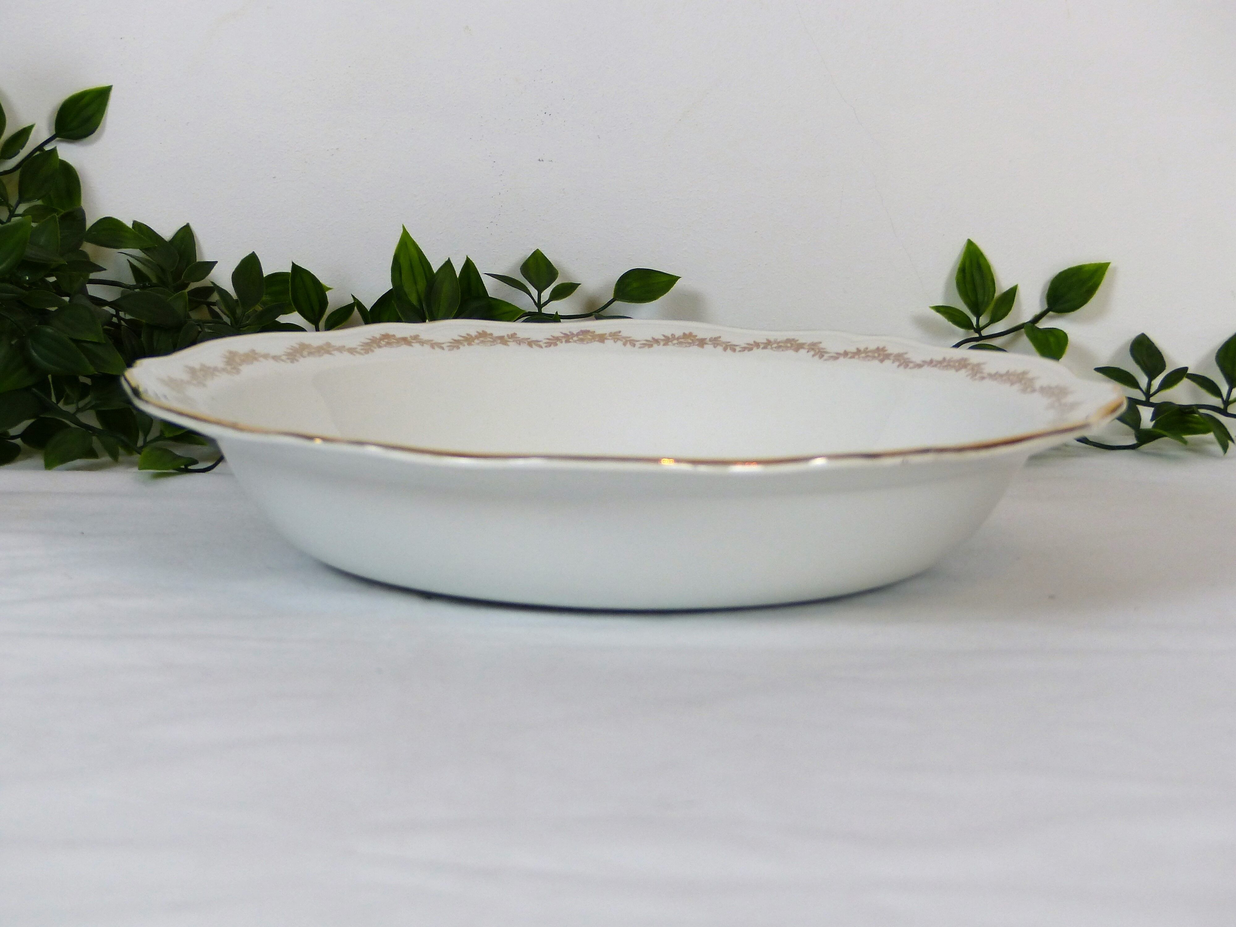 Amandinoise hollow serving dish