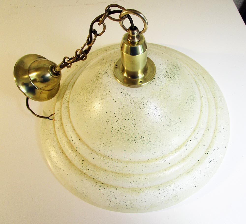 Suspension dome in satin and brass glass