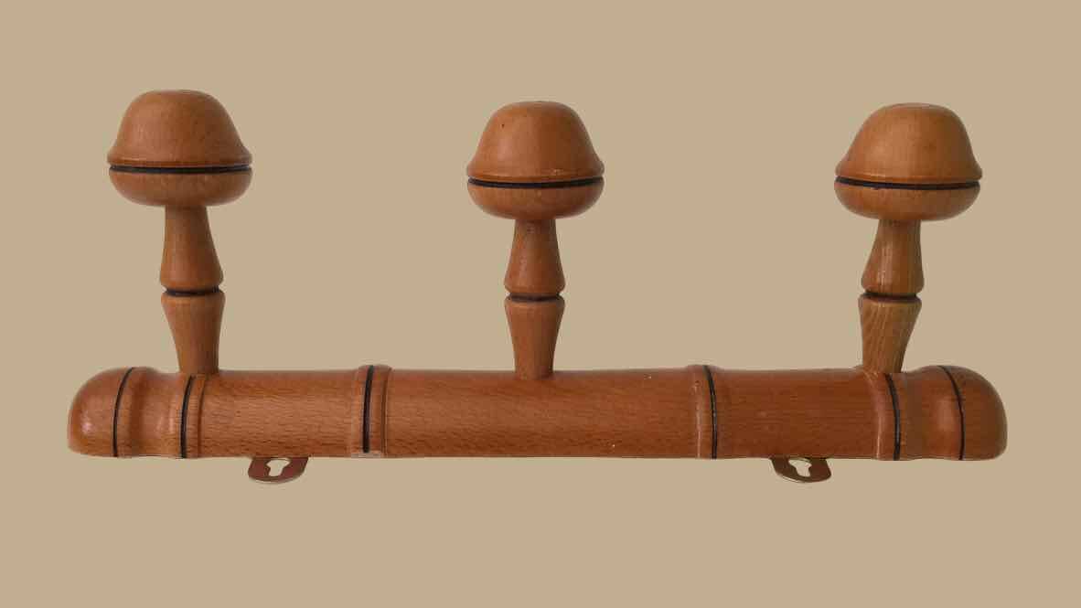 Bamboo-style wall-mounted coat rack