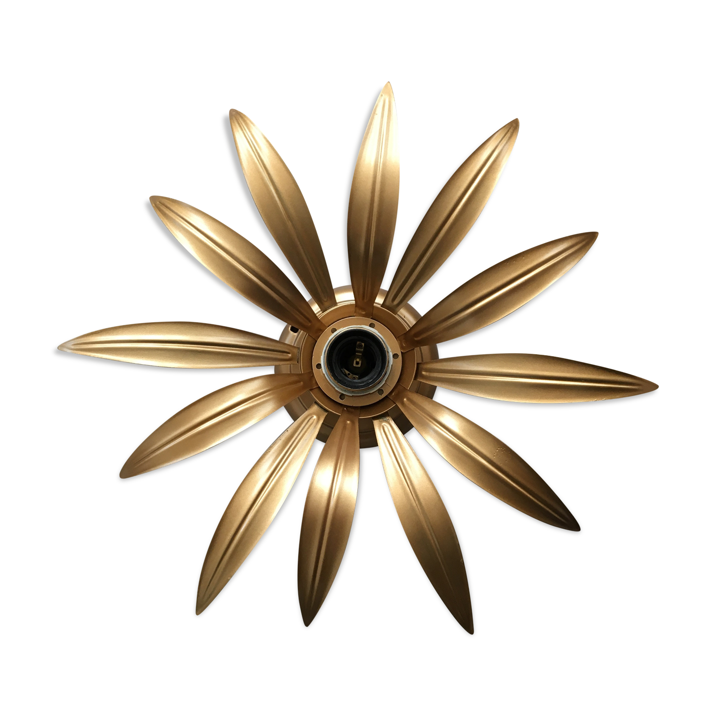 Applique fleur en métal laqué vieil or