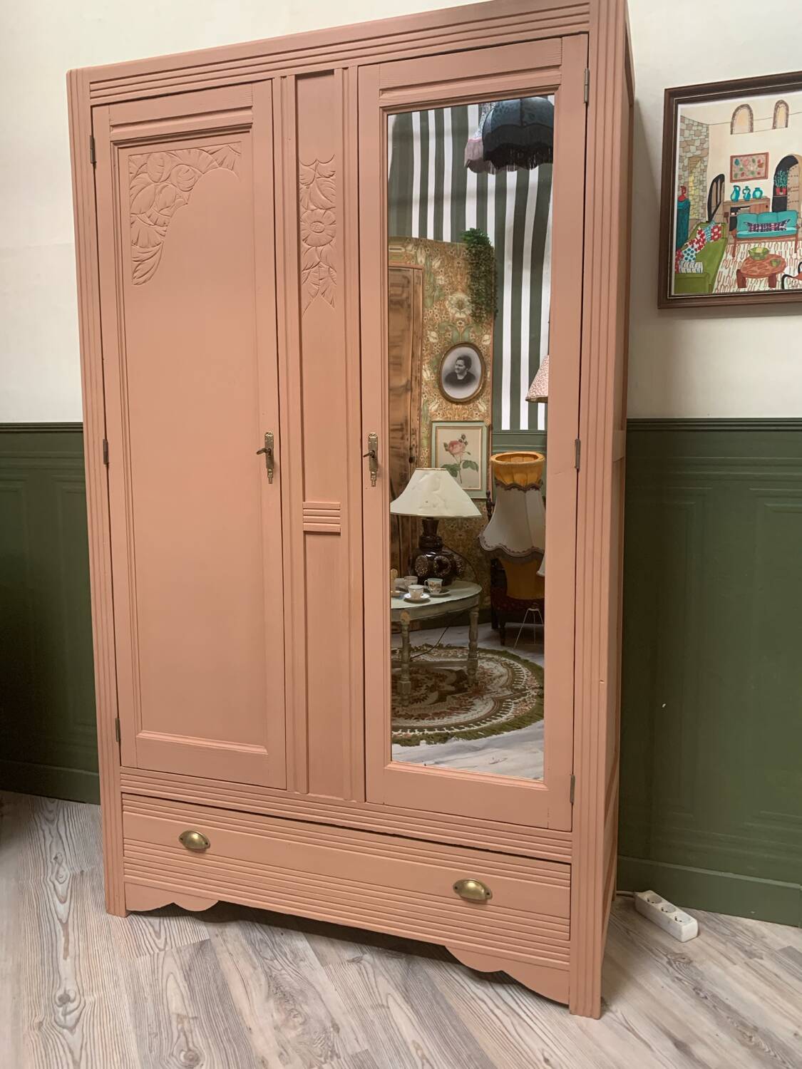 Parisian terracotta wardrobe