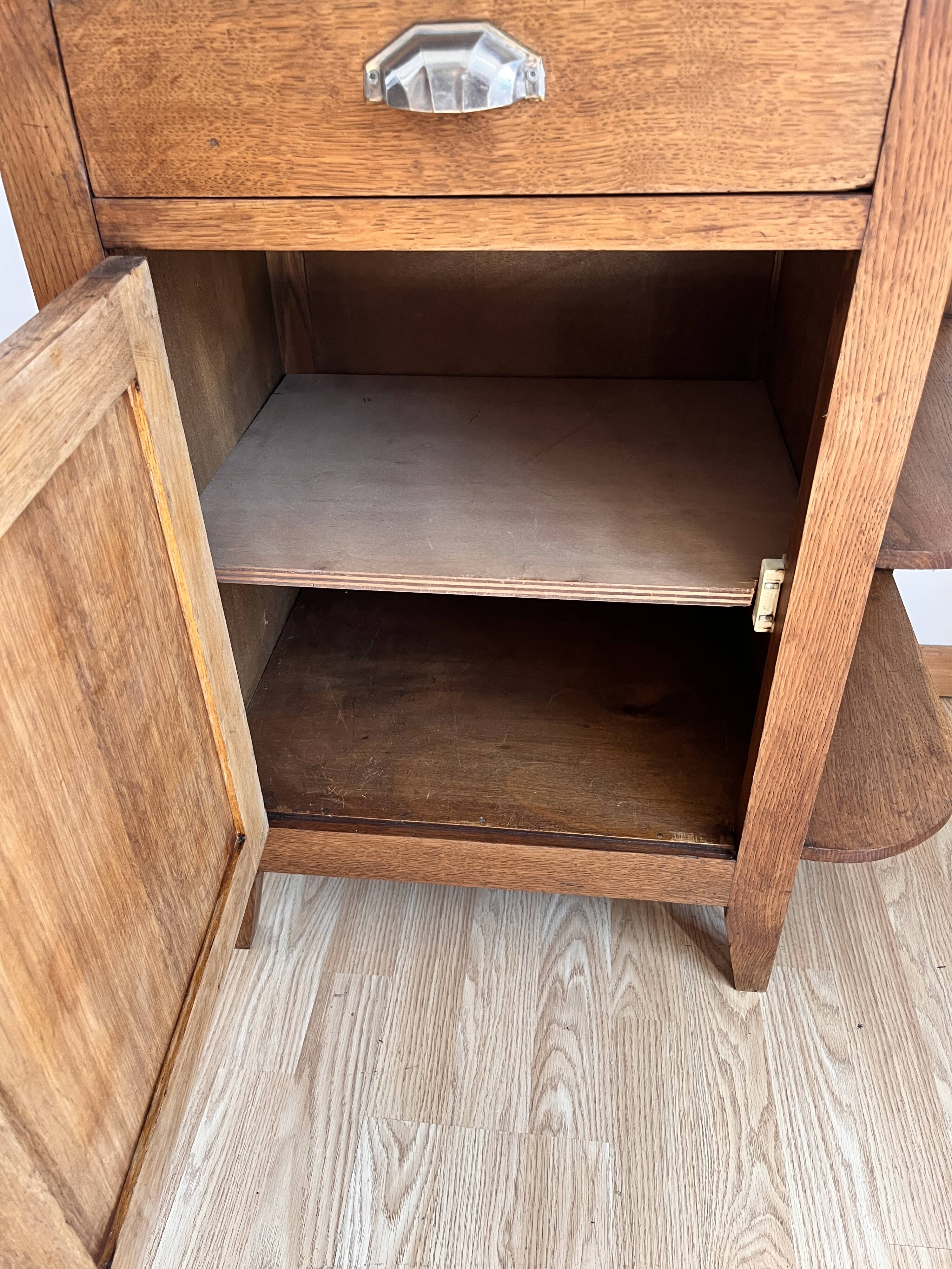 Meuble confiturier vintage
