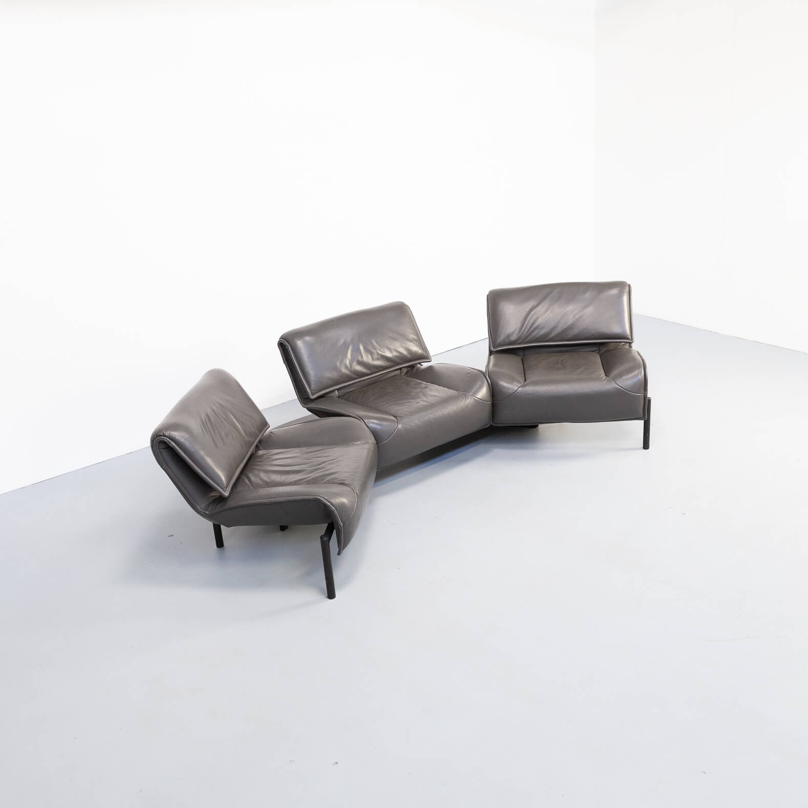 Vico Magistretti ‘veranda 1-2-3-‘ sofa for Cassina, 80