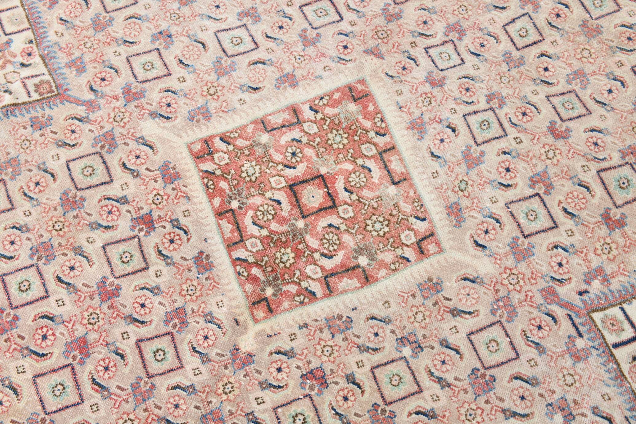 Tapis persan vintage, motif floral saumon-rouge, laine nouée à la main, 297 x 385 cm
