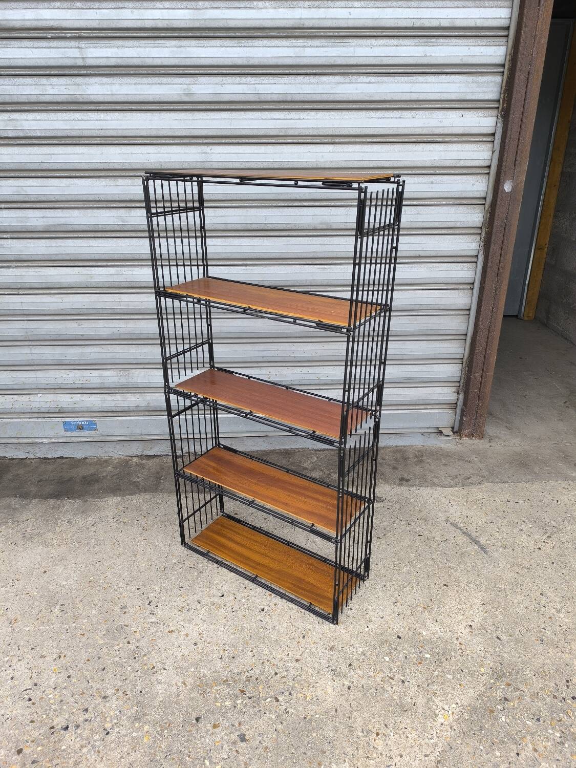 Multistrux modular shelving unit by Multimueble 1960