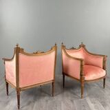 Paire de fauteuils bergères de style Louis XVI en bois sculpté, velours, XX