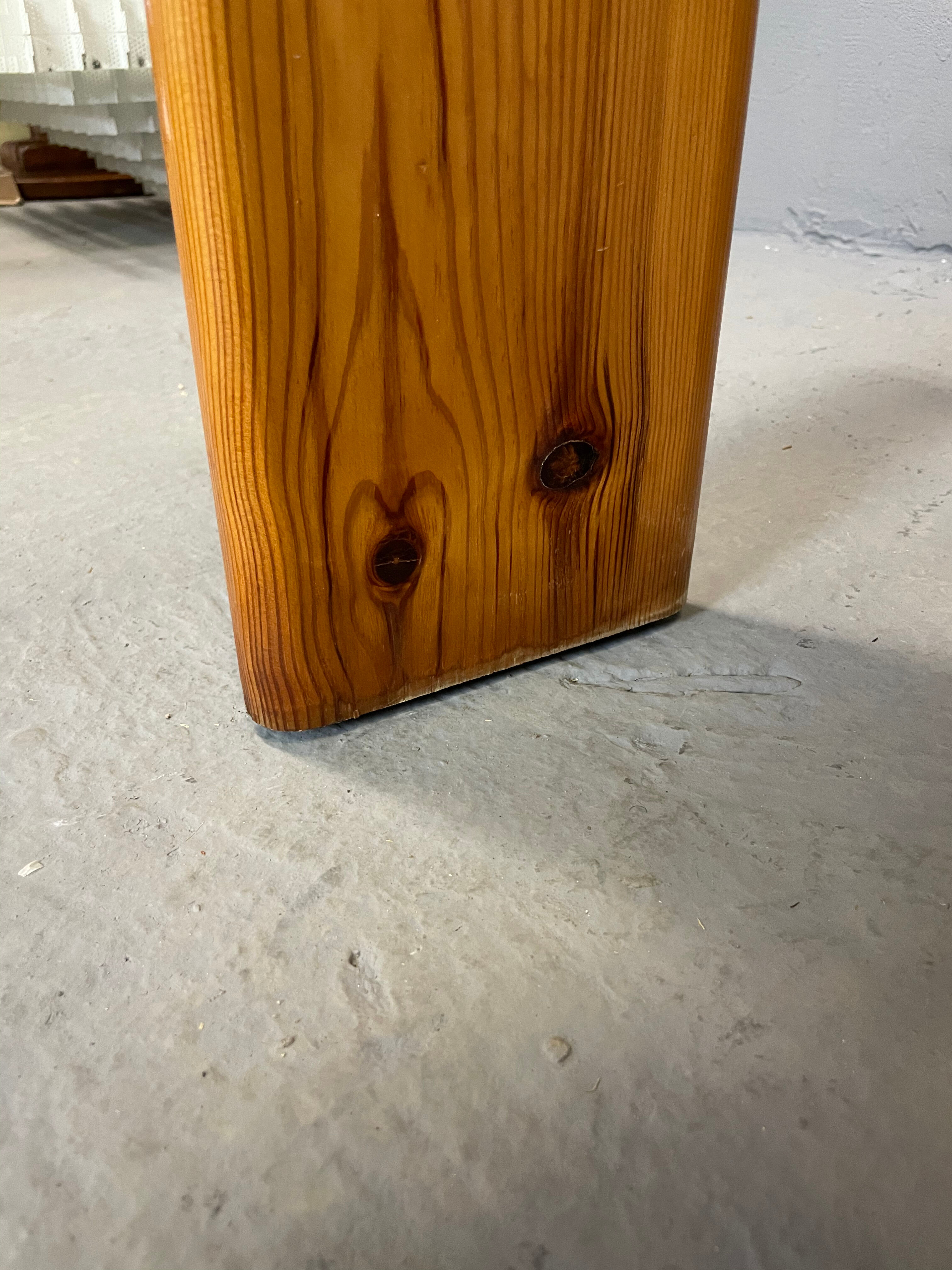 Pine coffee table & glass top