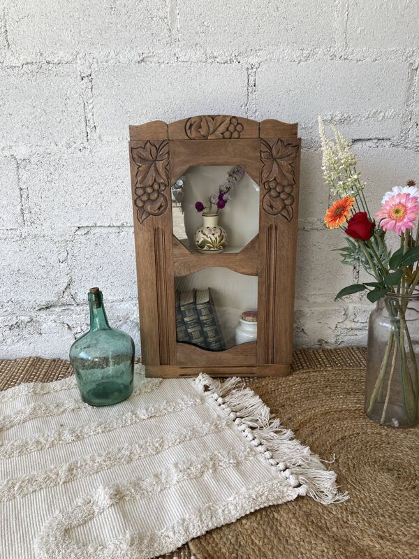 Vitrine ancienne