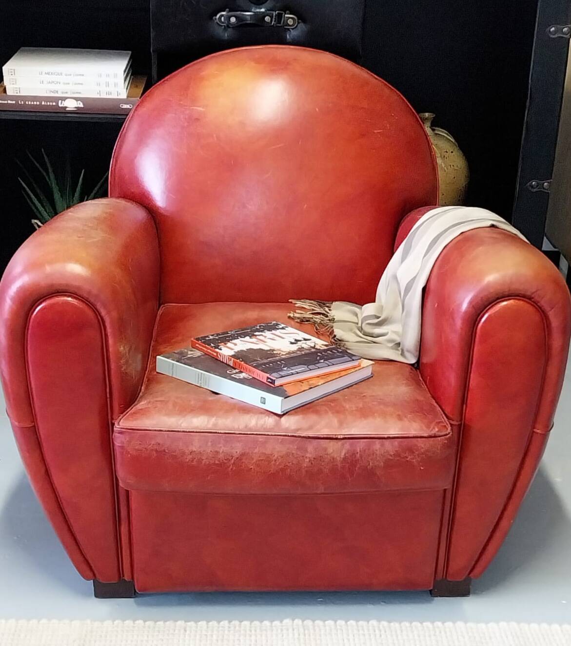 Edgar club armchair