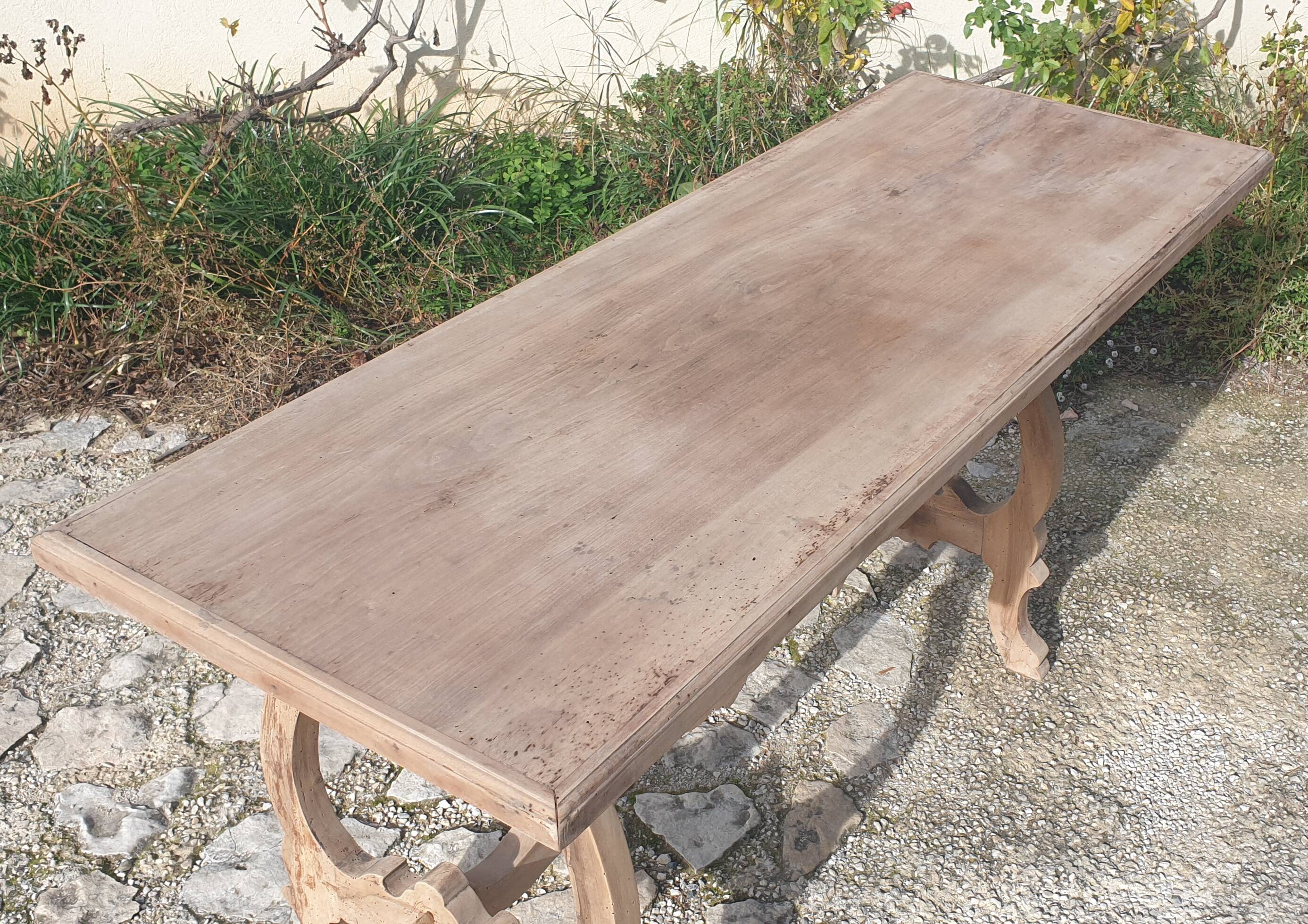 Table Espagnole en bois naturel 178 cm de long