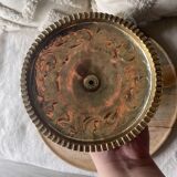 Ancien brûleur d’encens en laiton ou boîte en laiton