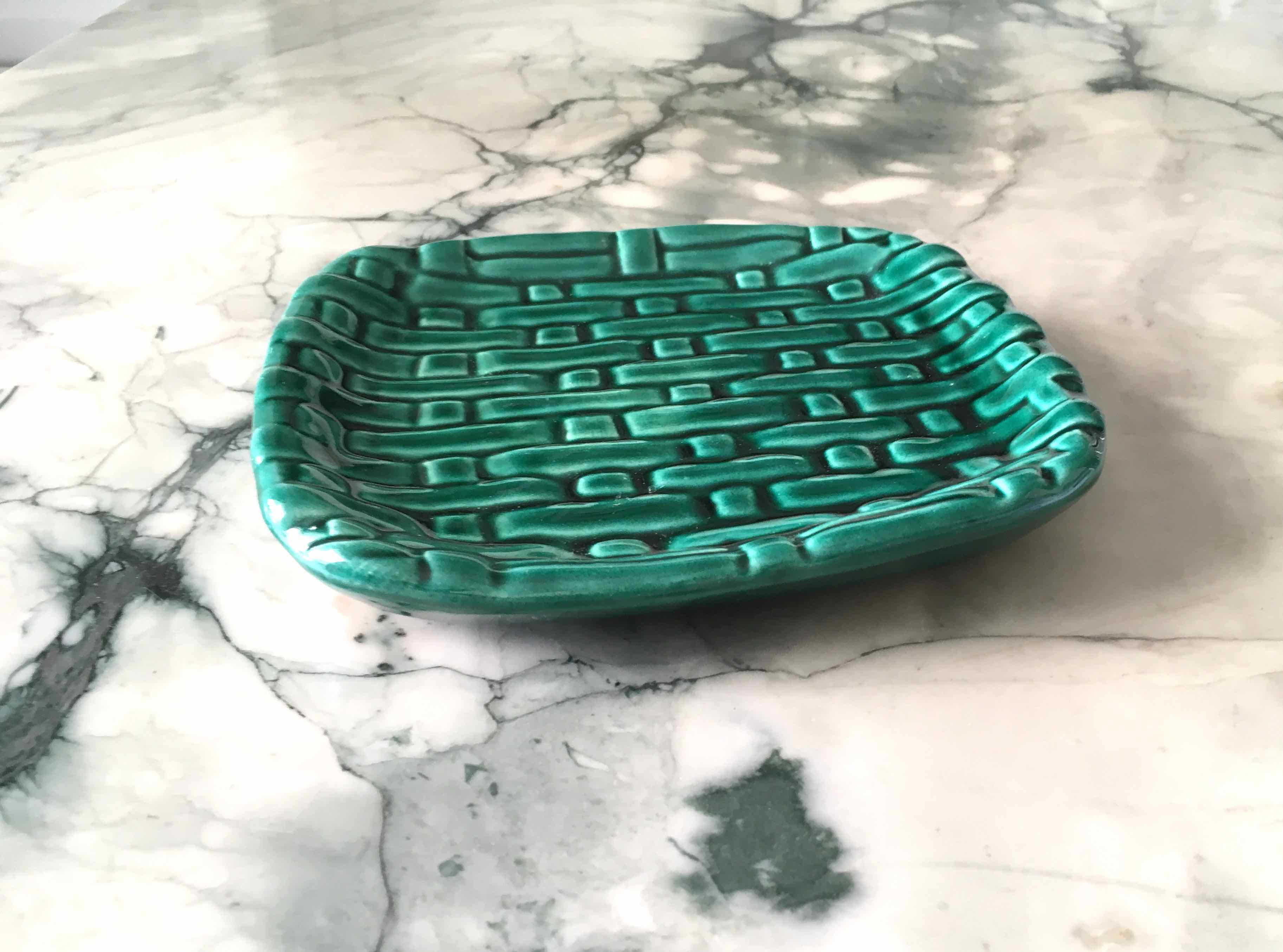 Vintage ceramic pocket tray