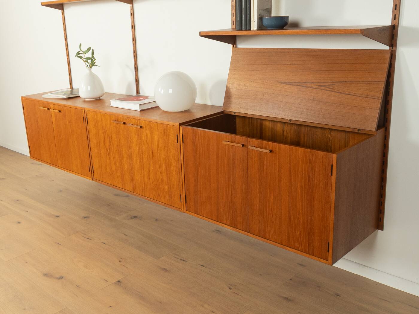 FM Møbler wall unit by Kai Kristiansen, 1960s, teak, restored