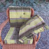 4 armchairs and a coffee table made of rattan and bamboo wood, vintage.