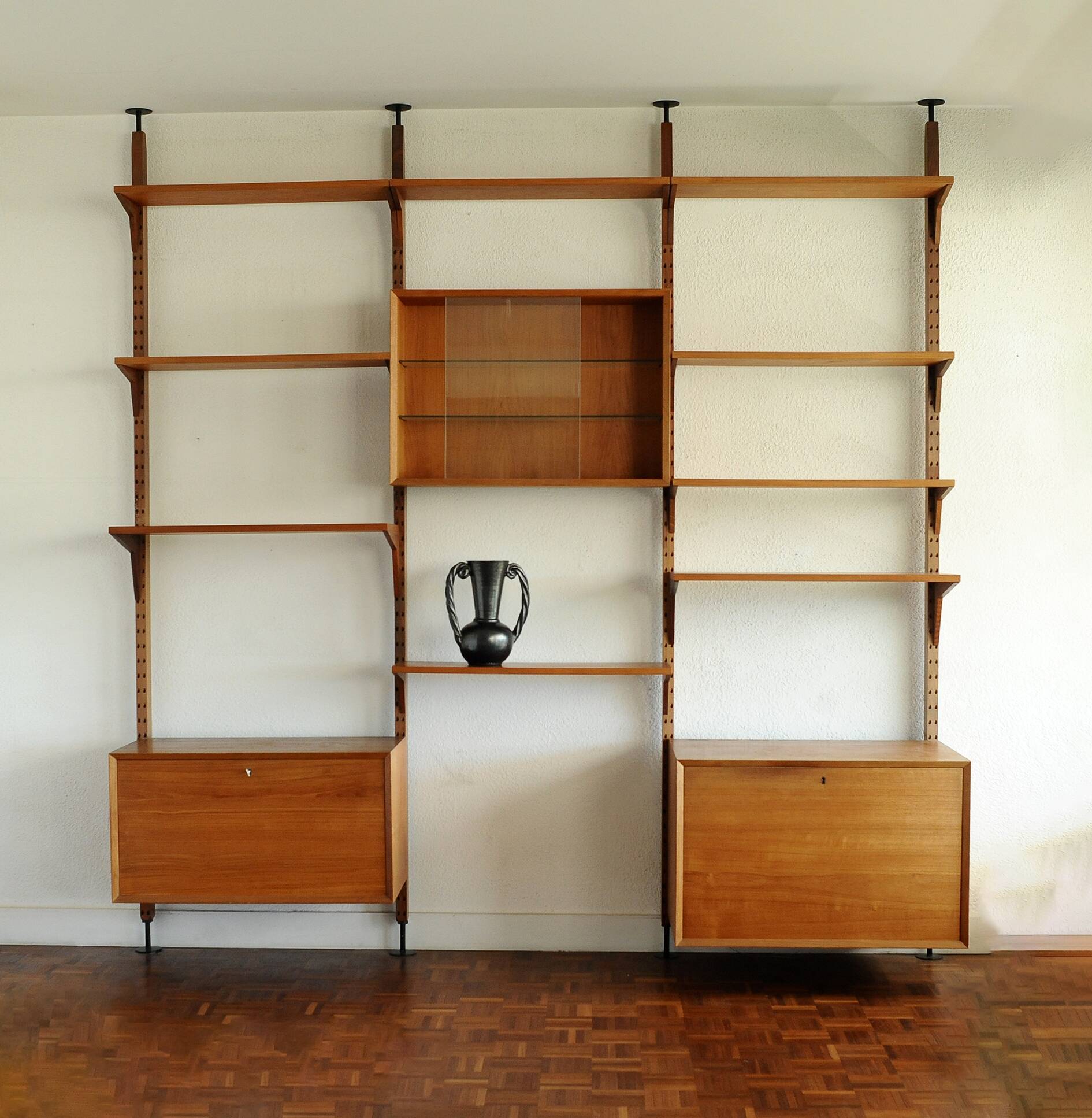 Scandinavian wall system in teak 1960