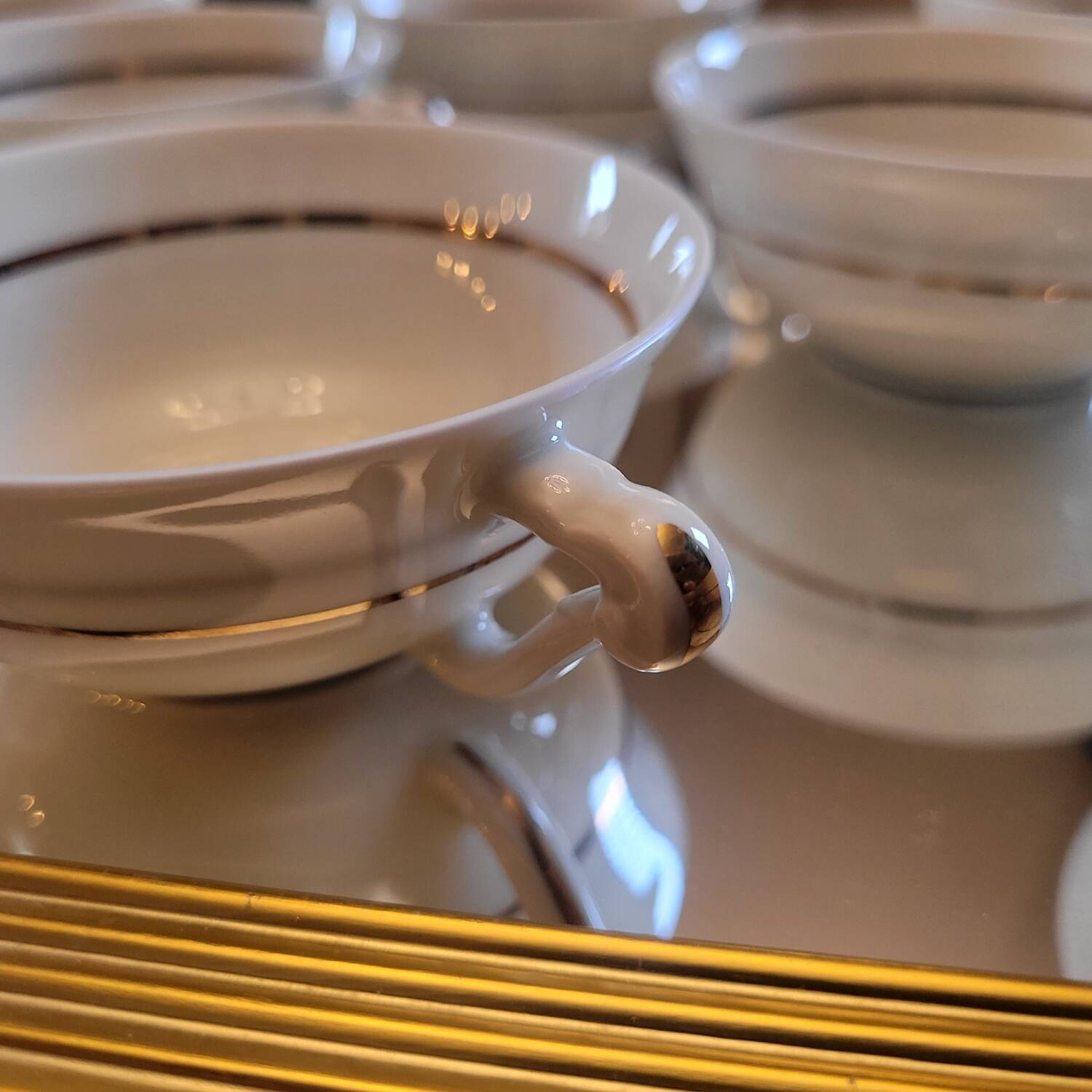 8 porcelain cups from Limoges – gold trim – 1950s
