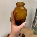 Lot of vintage medicine jar