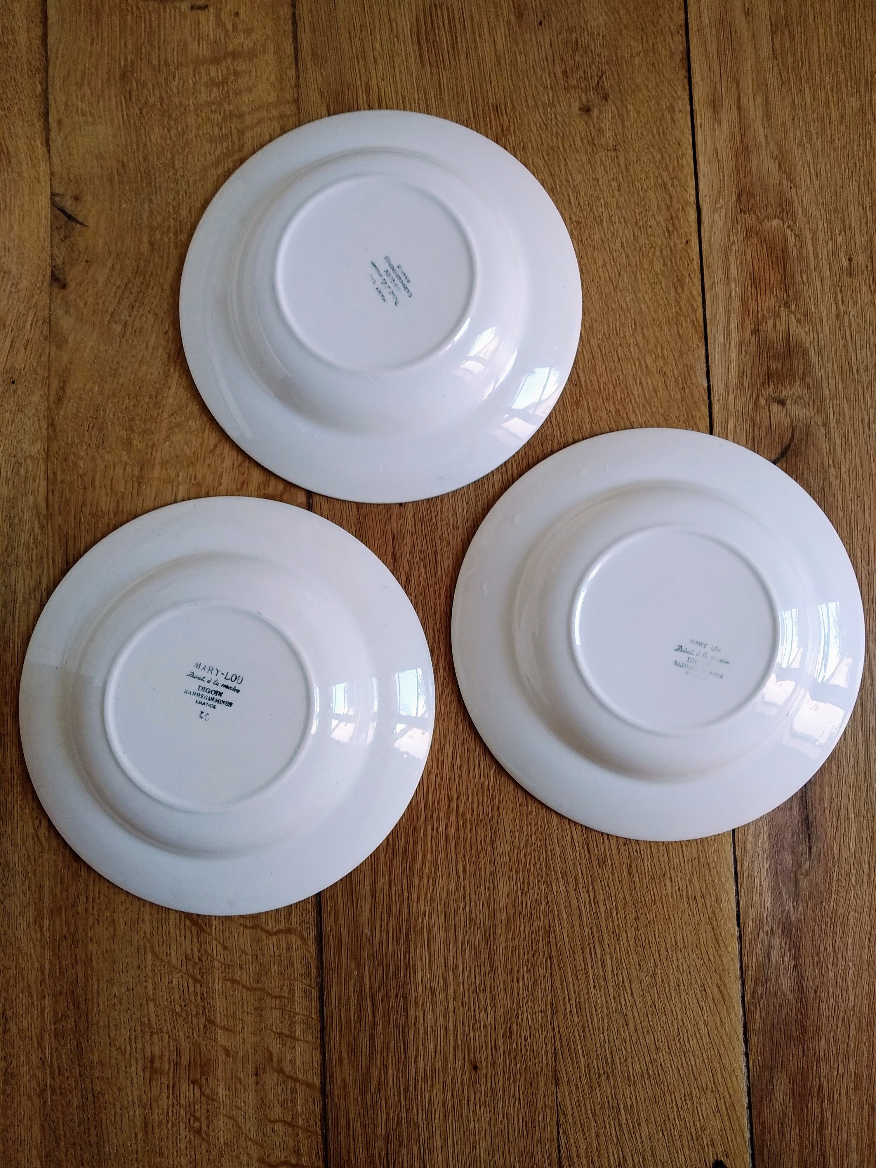 Mary-lou hollow plates