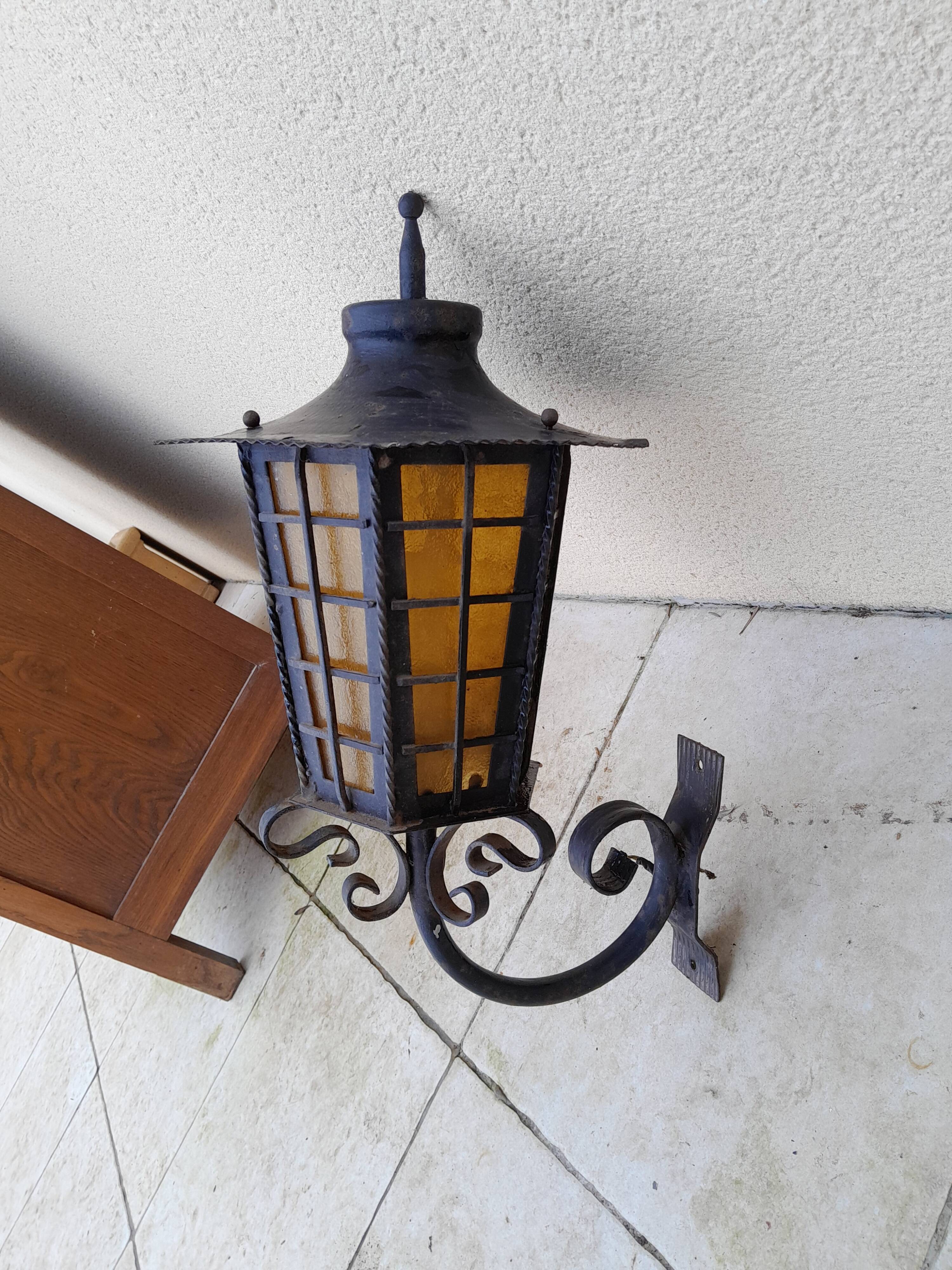 Ancienne lanterne potence extérieur fer forger