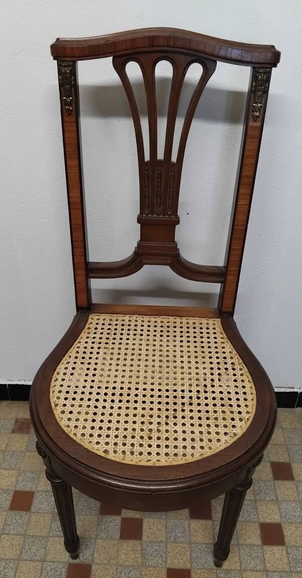 Ancienne Chaise Style Louis XVI Assise Cannée