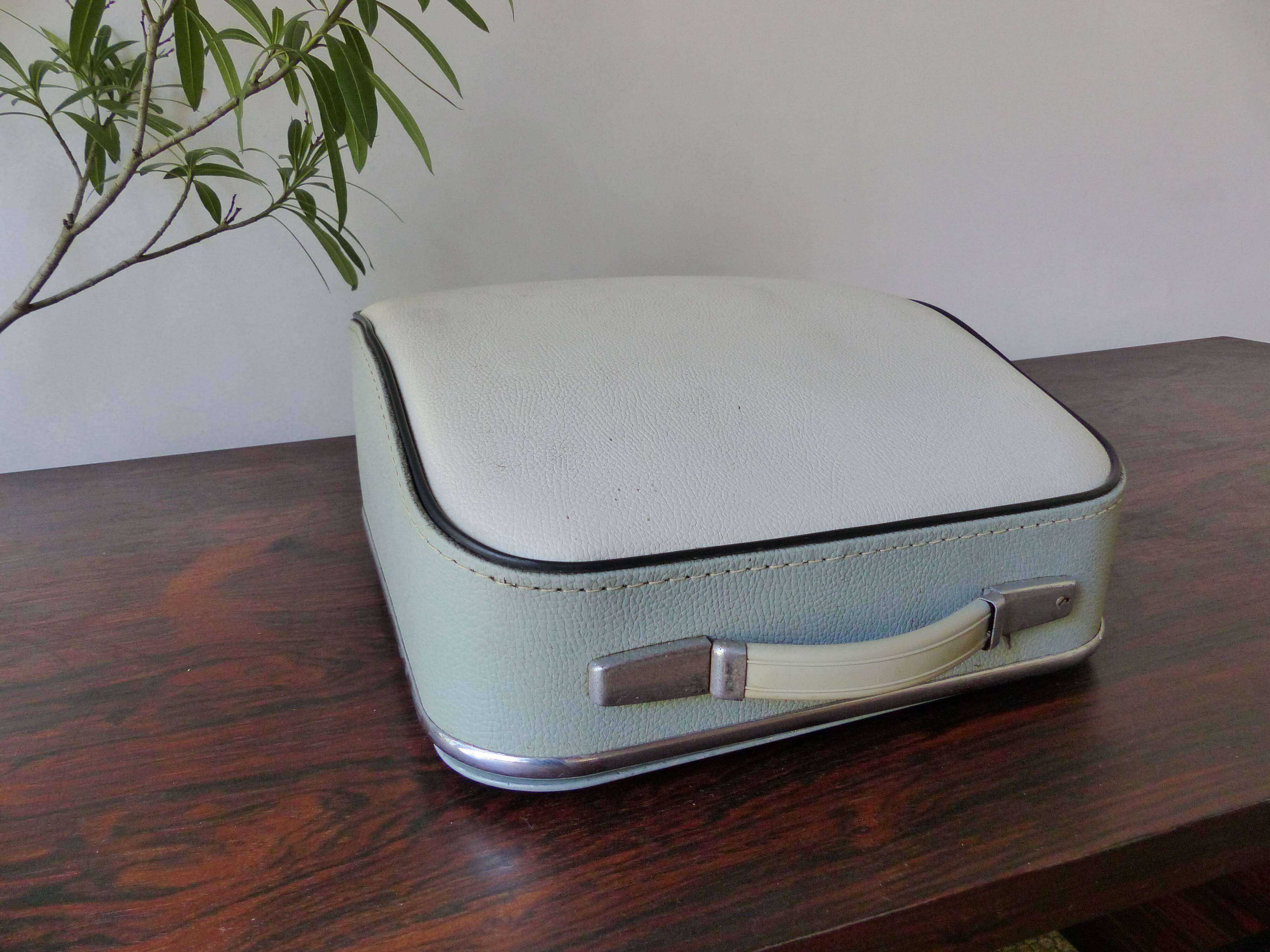 Mint green Hermes 3000 typewriter