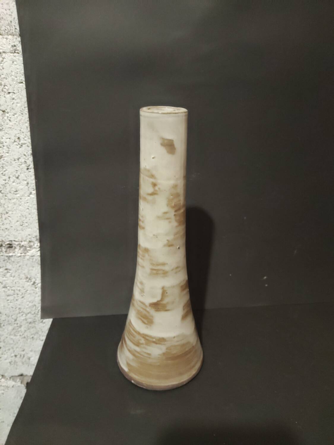 Natural-toned ceramic soliflore vase – 22 cm