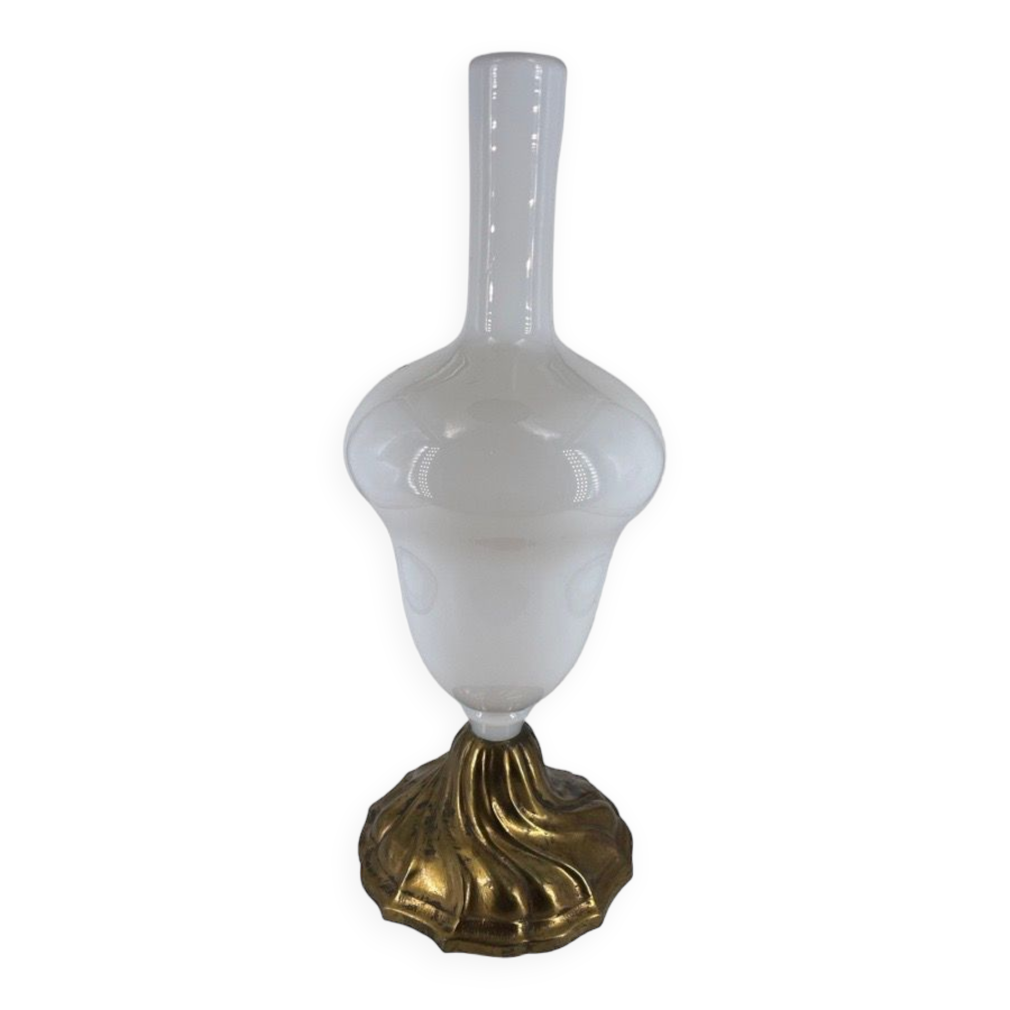 Opaline on its bronze foot