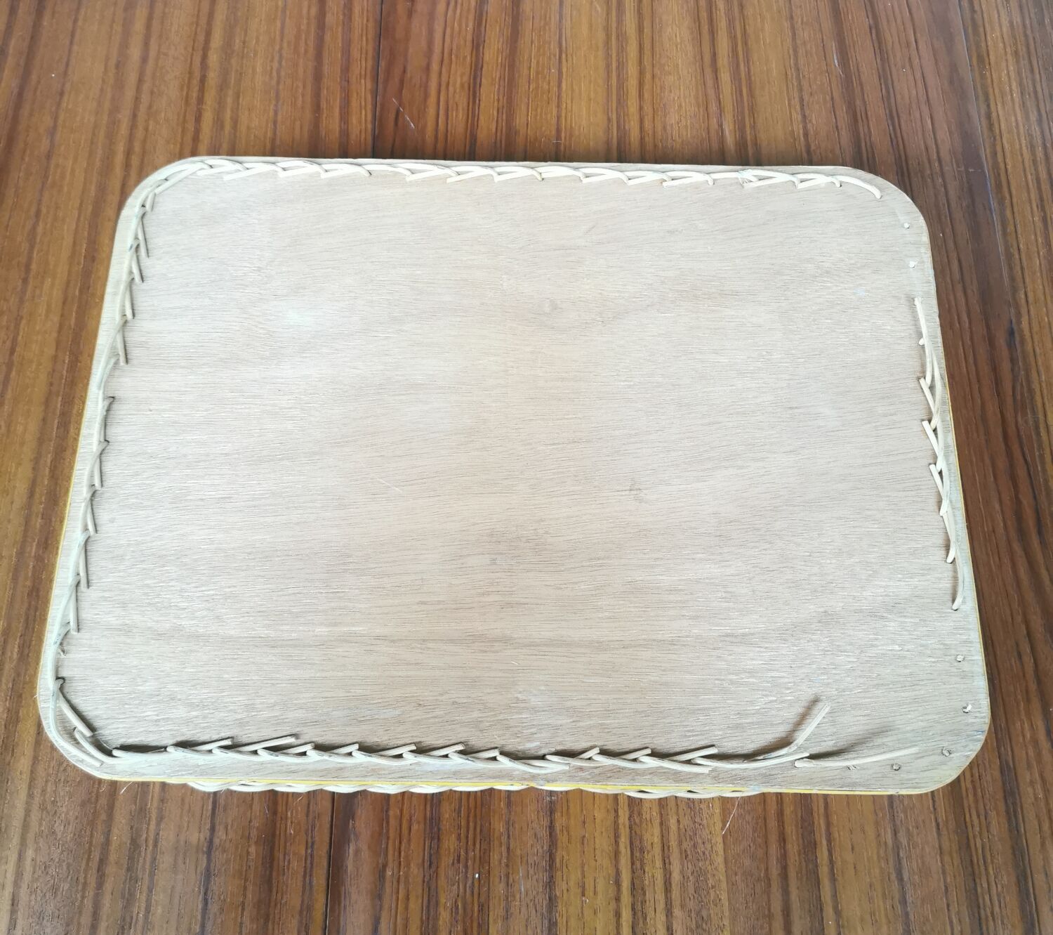 Wicker and wood serving tray