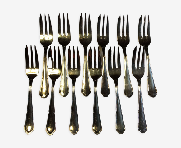 12 fourchettes à gâteaux, métal argenté