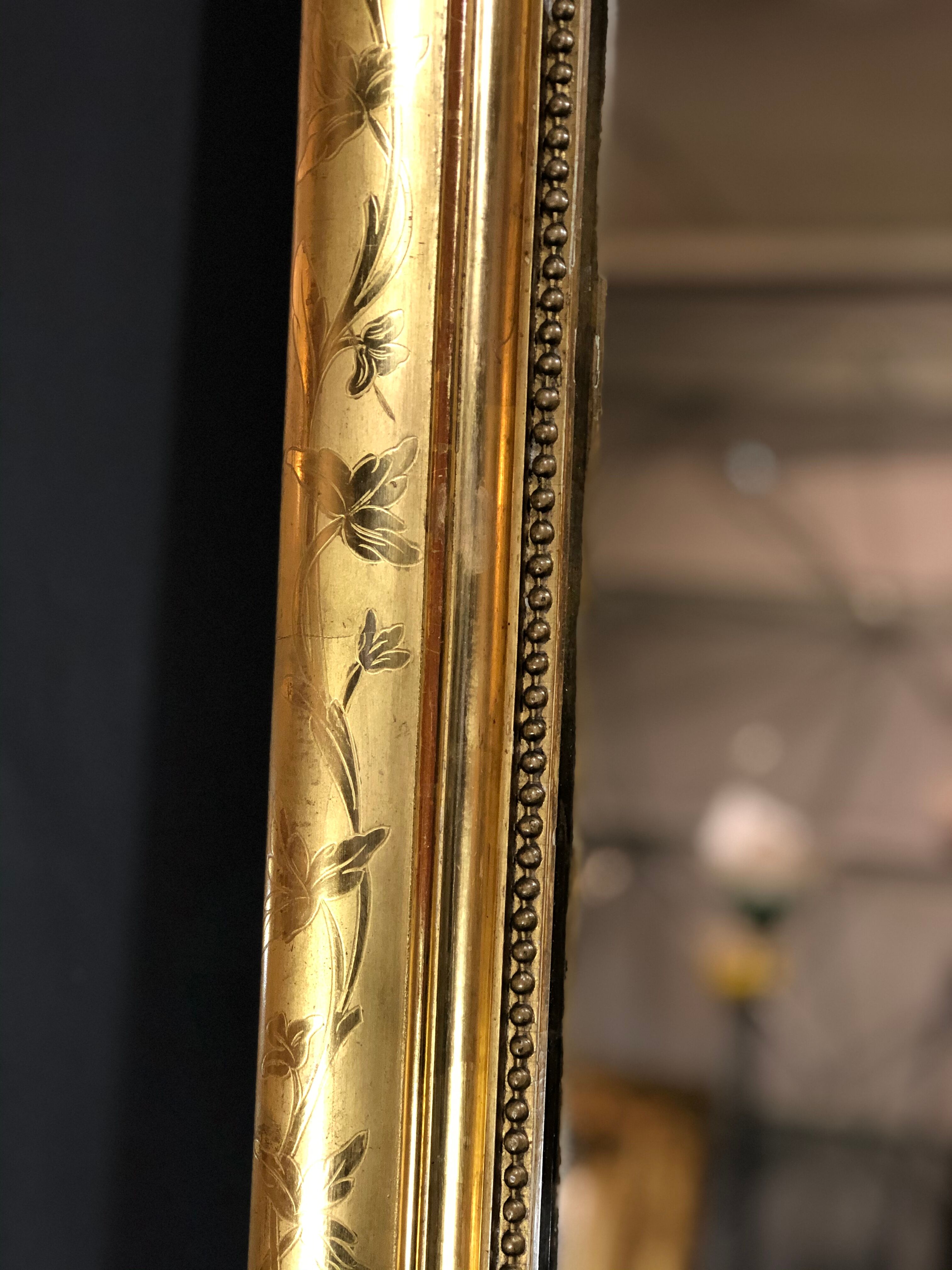 Miroir 190x80 d'époque Louis Philippe doré a la feuille d'or