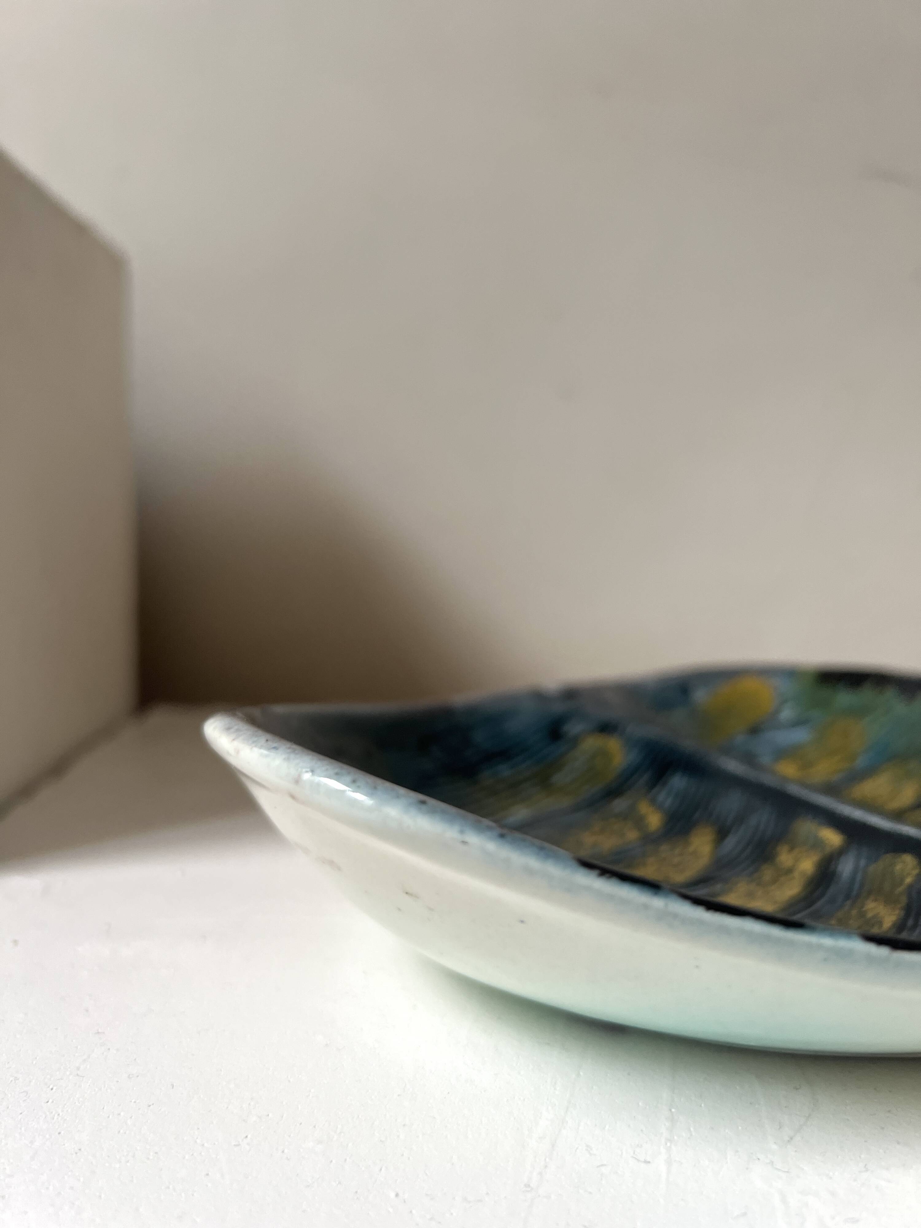 Enamelled ceramic pocket bowl – Vallauris / 1950s-70s