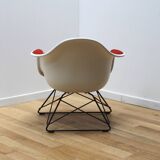 Pair of Arm Chair LAR armchairs, Charles & Ray Eames