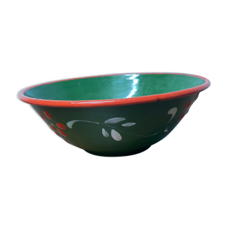 Glazed sheet metal bowl