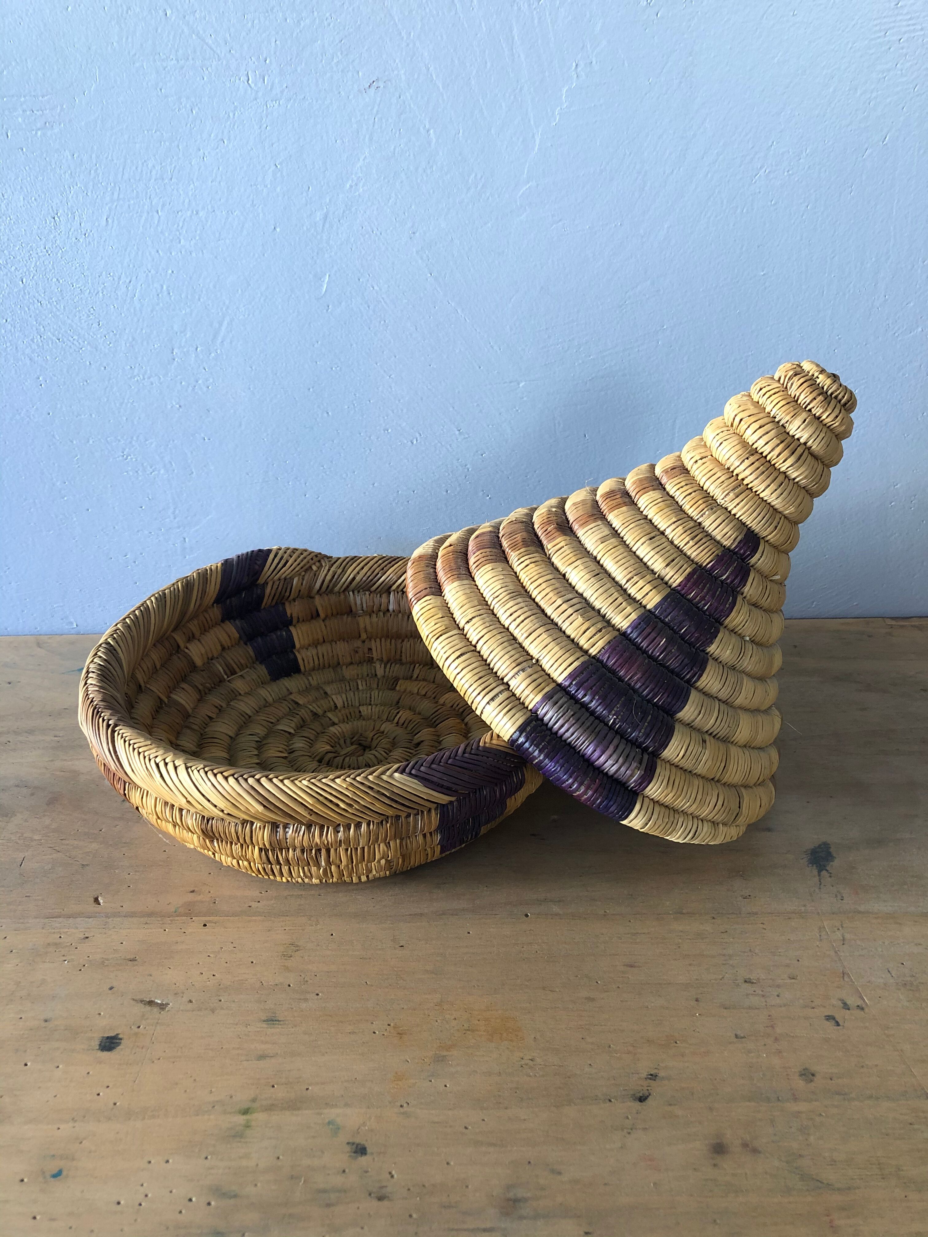 Woven wicker basket