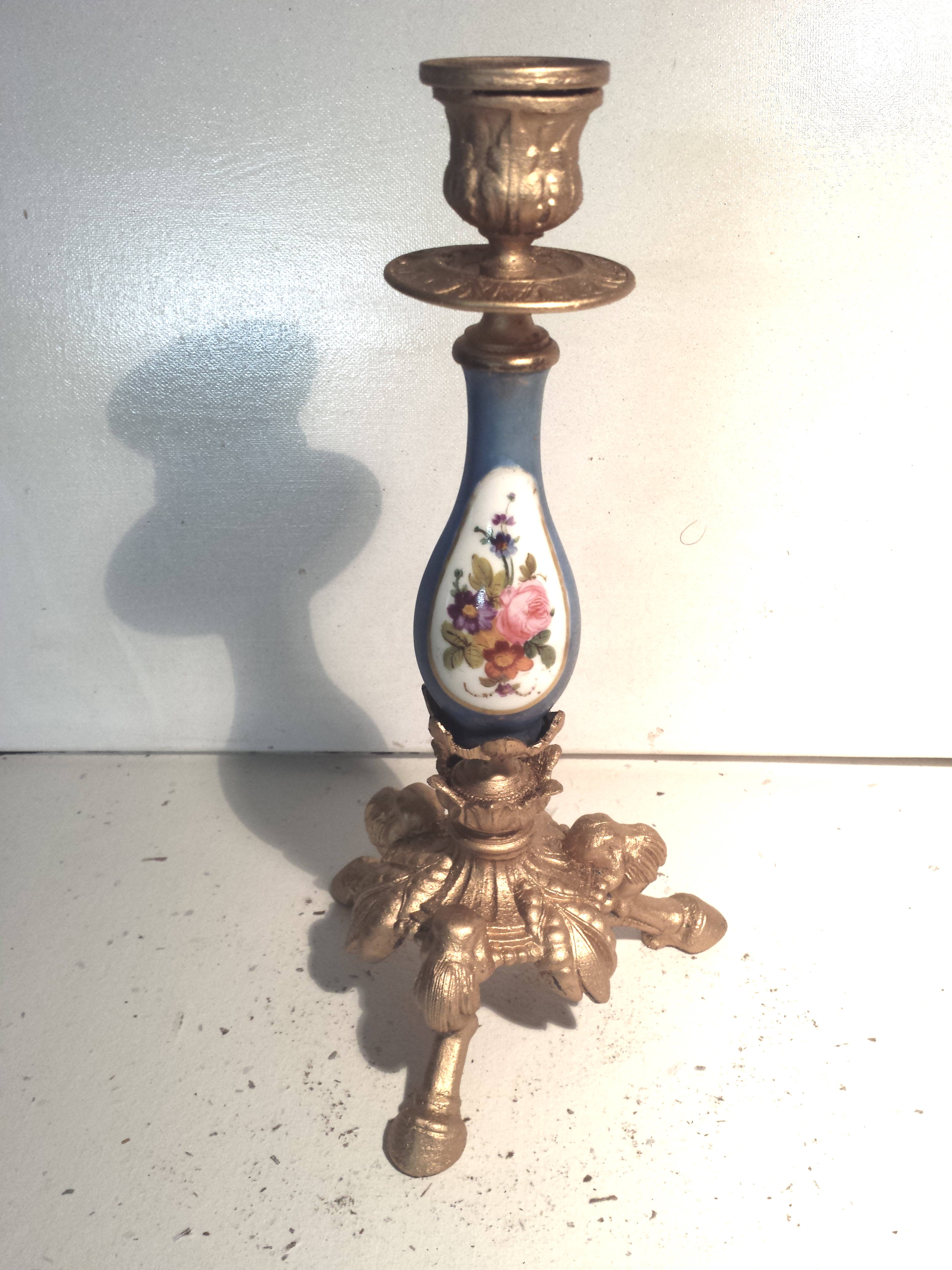 Pair of candlesticks
