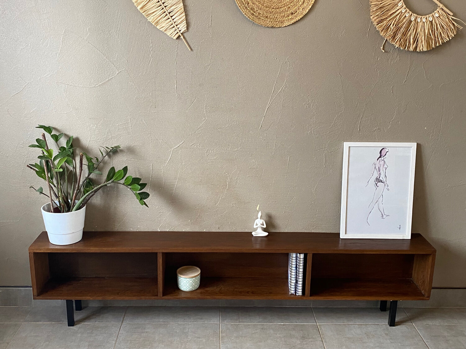Enfilade of the 50s vintage solid wood (shallow)