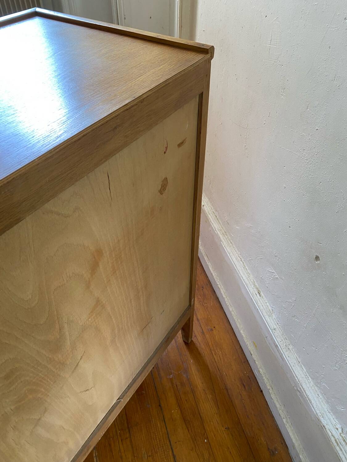 Scandinavian 4-drawer commode with vintage compass legs