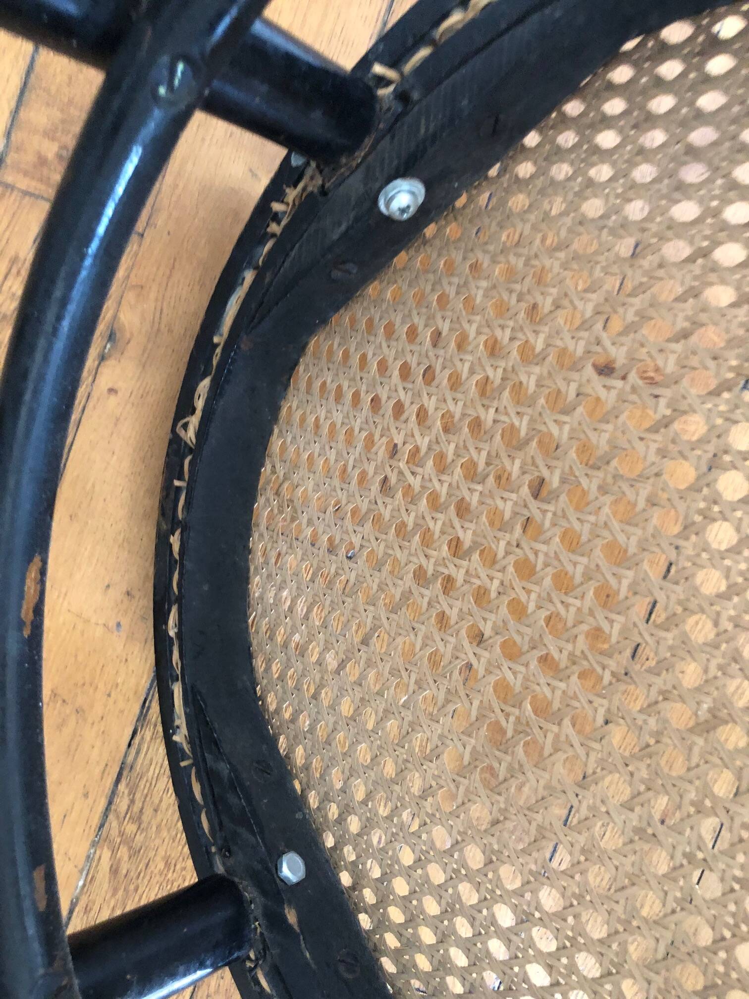 Bistro chair in wood and canework