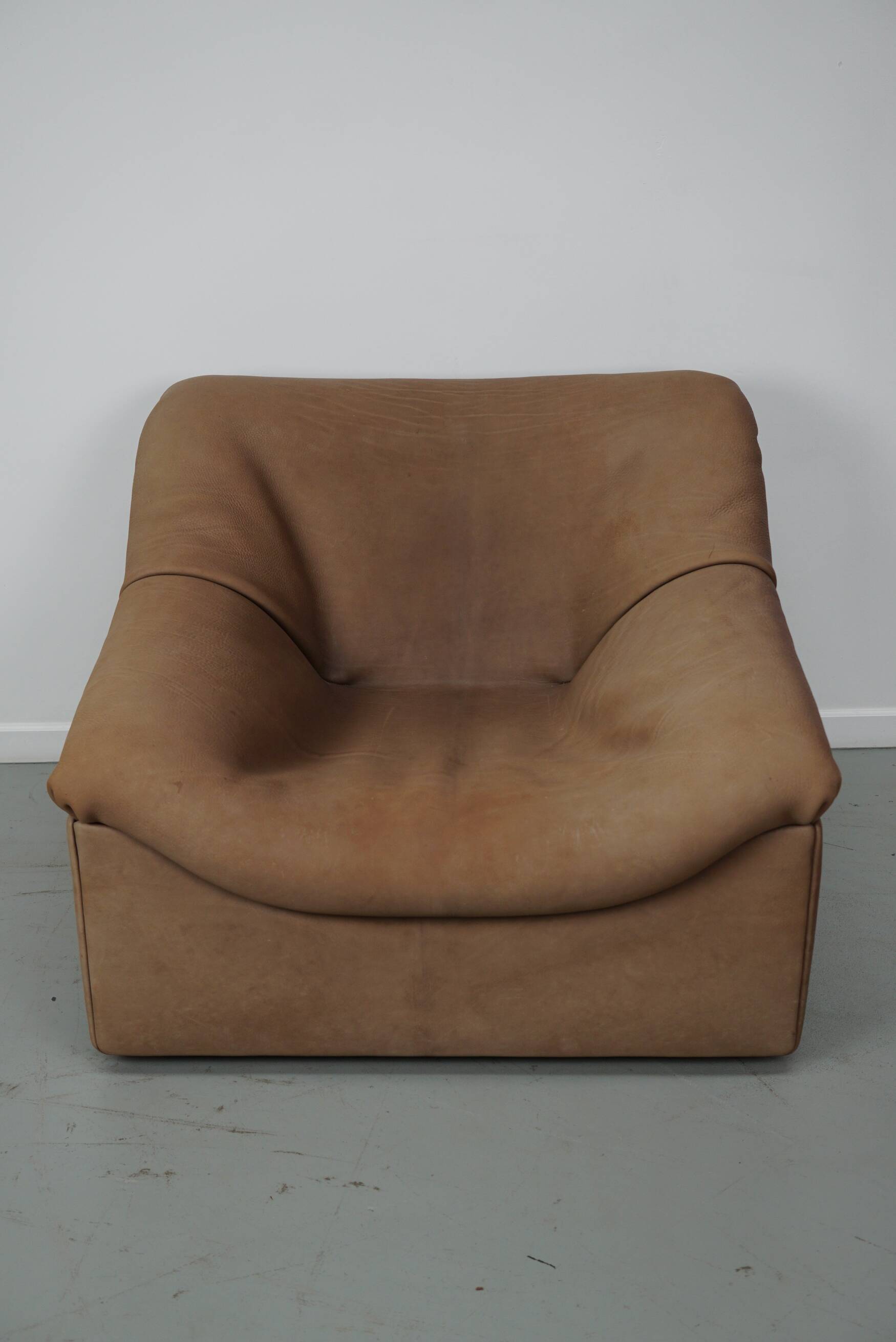 De Sede DS46 Tan / Beige Buffalo Leather Lounge armchair, Switzerland