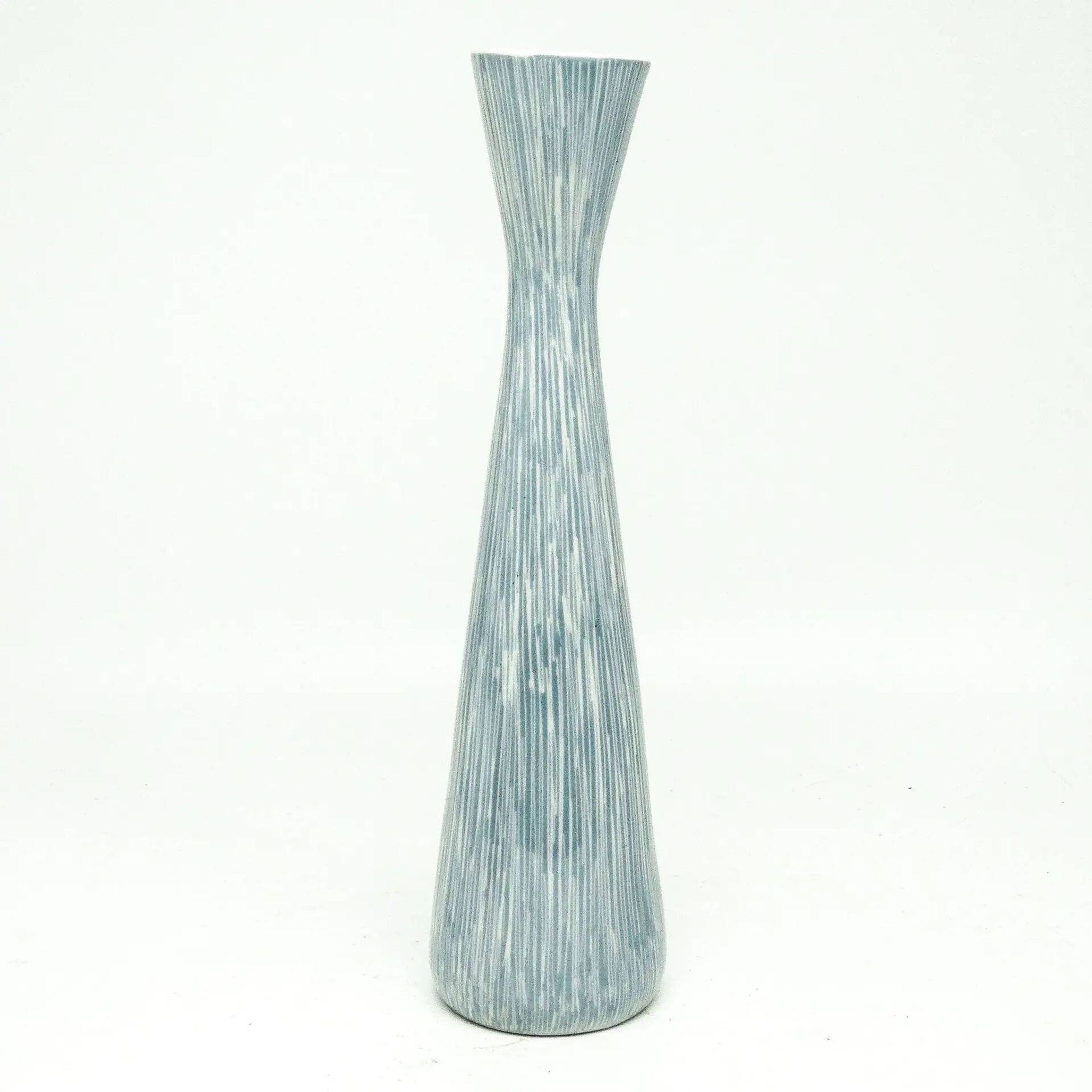 Mid-century modern vase, porcelain, Ćmielów, Poland, 1950s