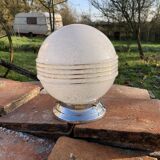Globe in opaline year 30s