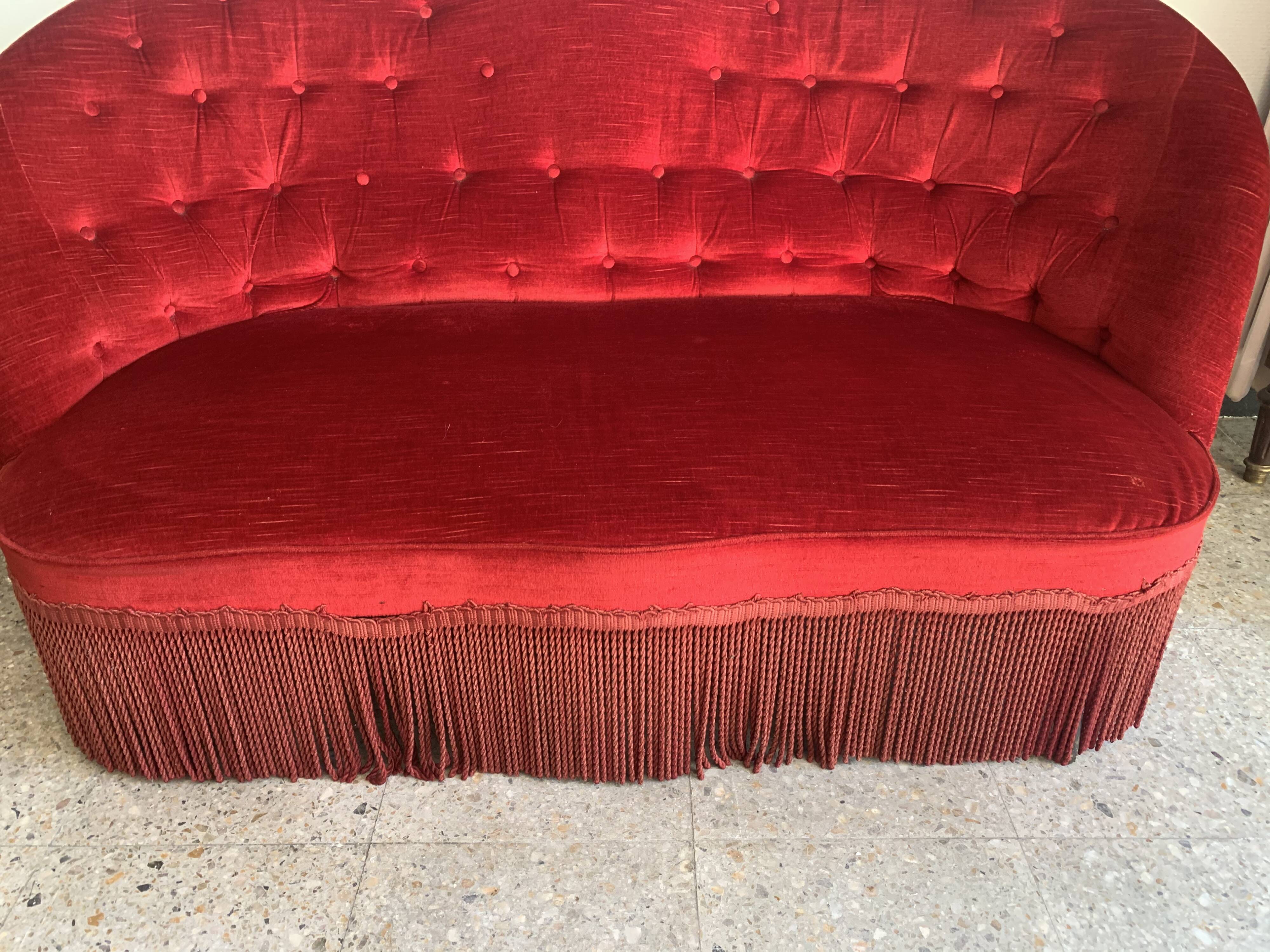 Sofa set and 2 toad armchairs